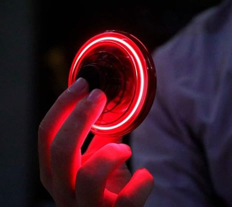 Mini OVNI con Luz Spinner con carga USB-Rojo