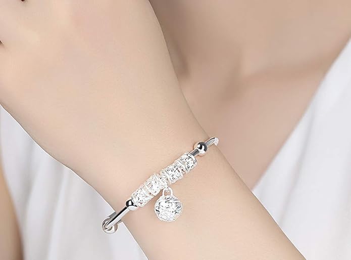 Pulsera chapada en plata con abalorios