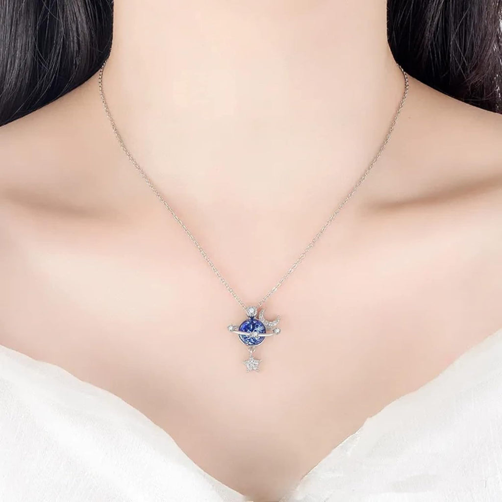 Collar Universo de Estrellas con Caja Regalo