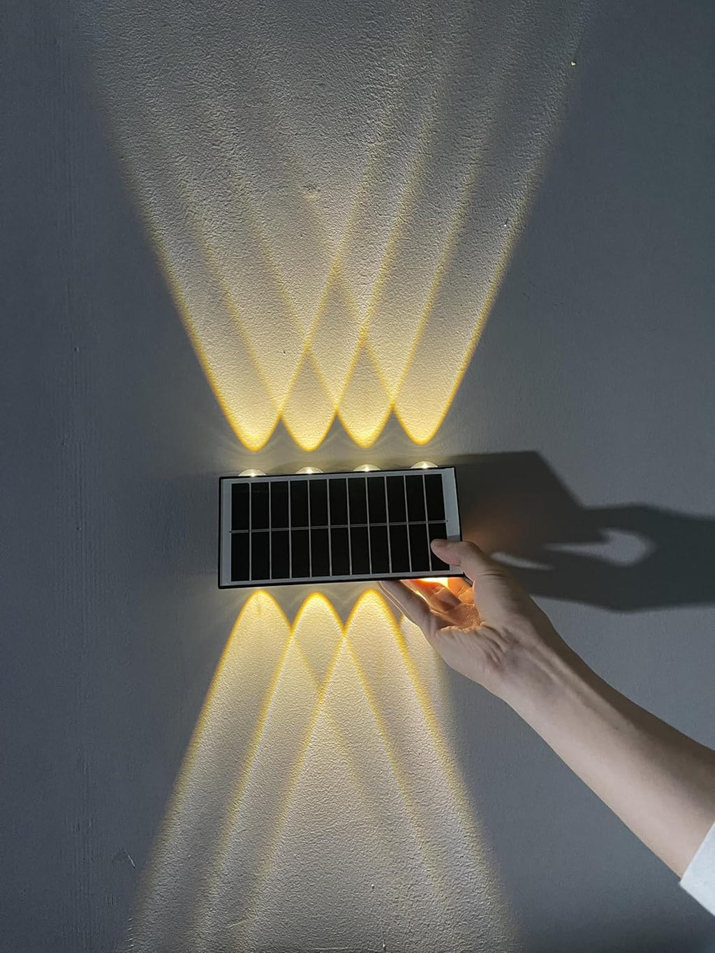 Lámpara solar de pared exterior con 8 LED