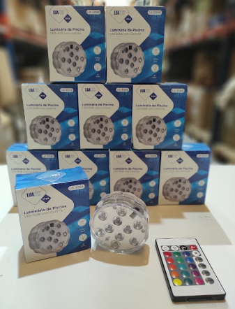luces LED sumergibles multicolores