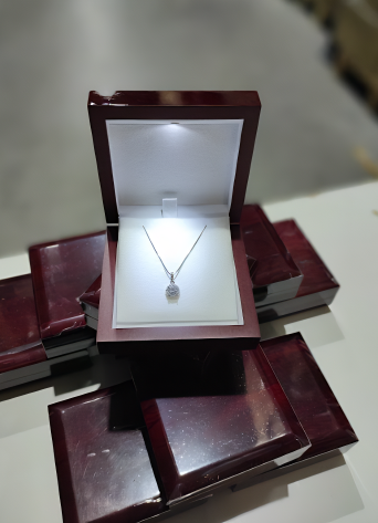 Estuche Joyero de Madera con Luz LED