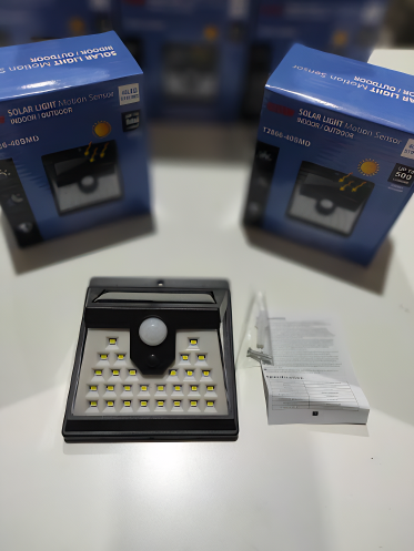 Aplique luz solar con sensor 40 LED Strong