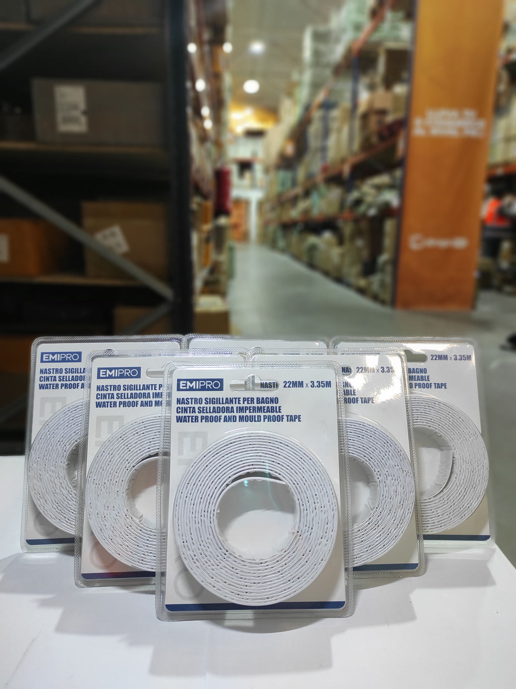 Cinta de sellado autoadhesiva para cocina y baño 22mmx3.35m