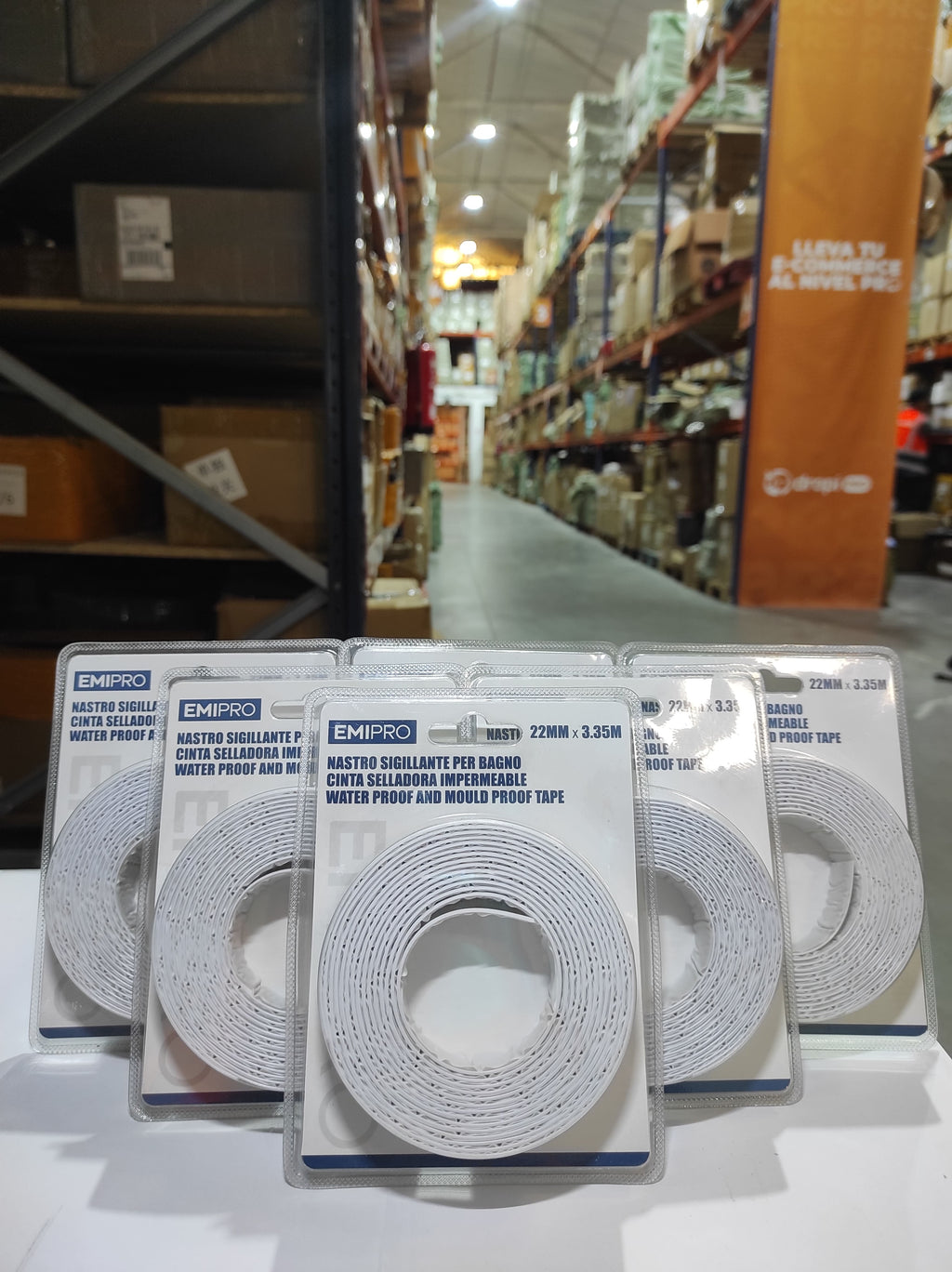 Cinta de sellado autoadhesiva para cocina y baño 22mmx3.35m