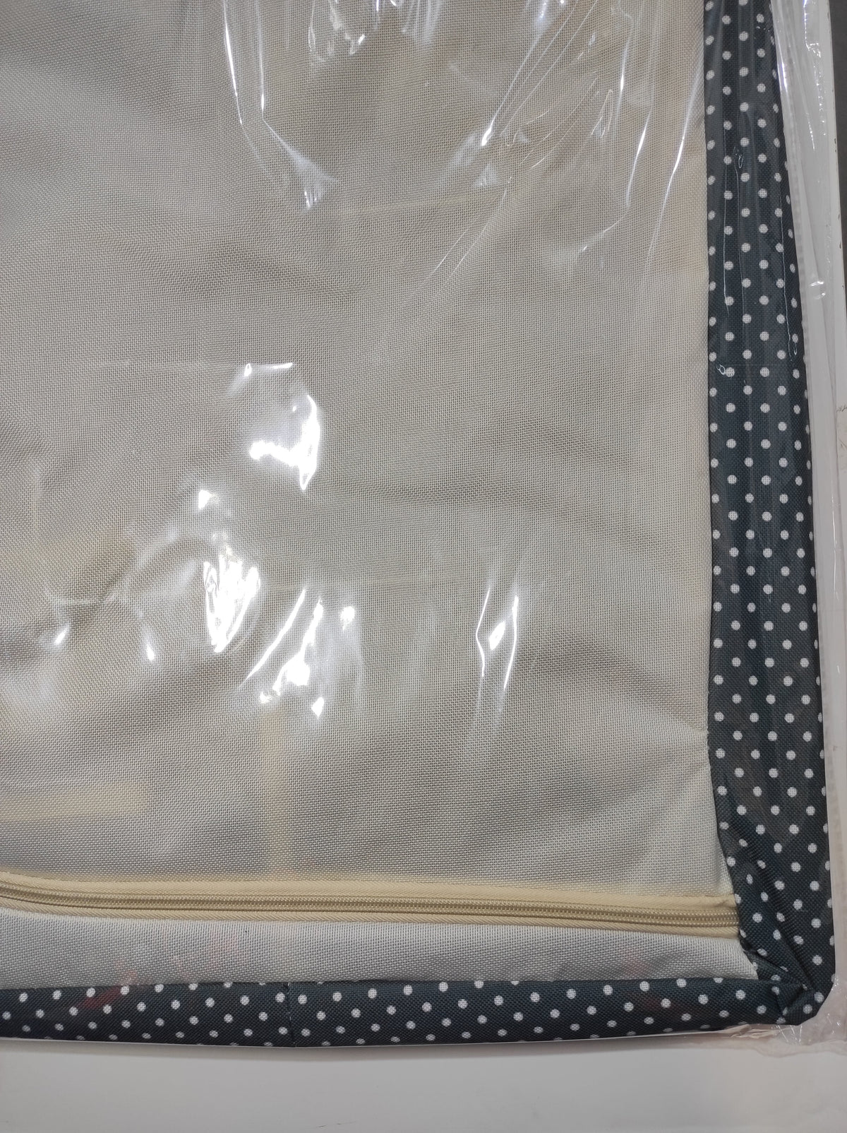 Caja de almacenamiento de ropa plegable
