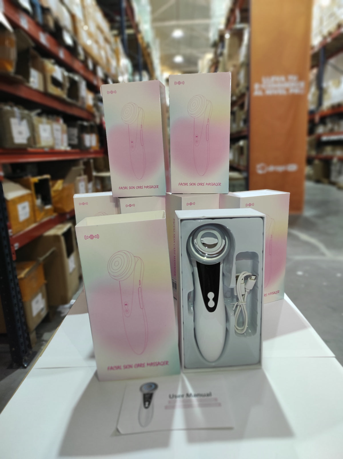 Masajeador Facial Frío y Calor con Luz LED